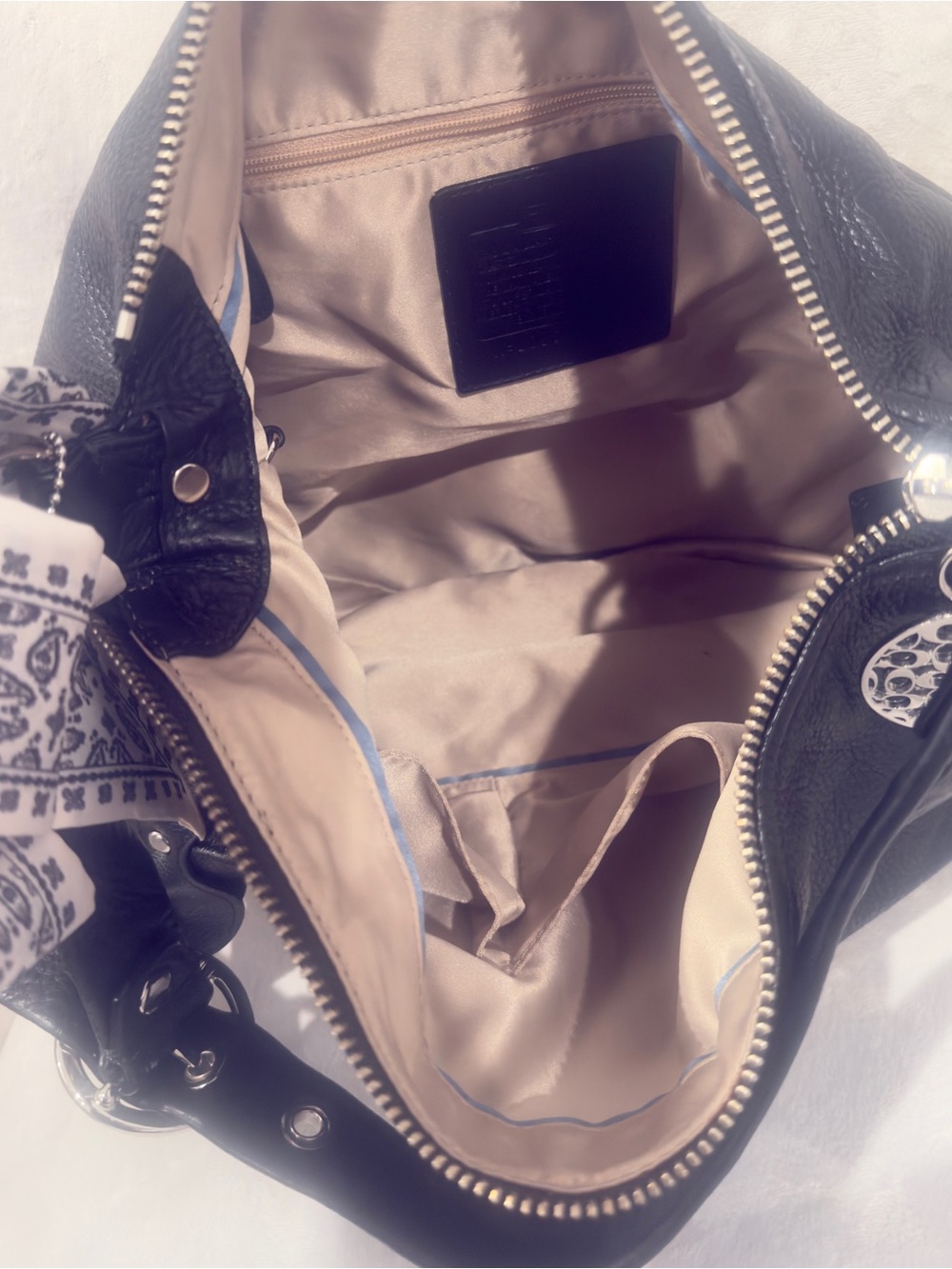 🖤 SOLD - Coach Ali Hobo Bag in Black Pebbled Leather - EUC! - Picture 10 of 16